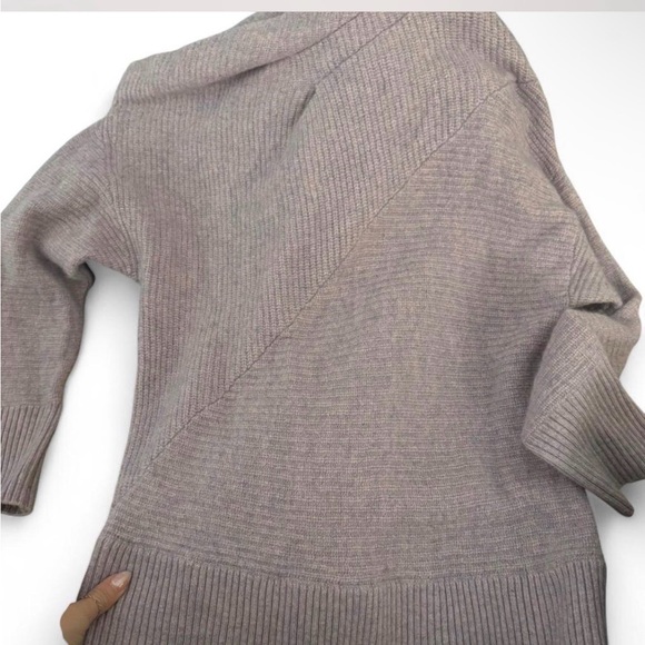 $375 NAADAM Lilac Off-Shoulder Sweater - Picture 4 of 8